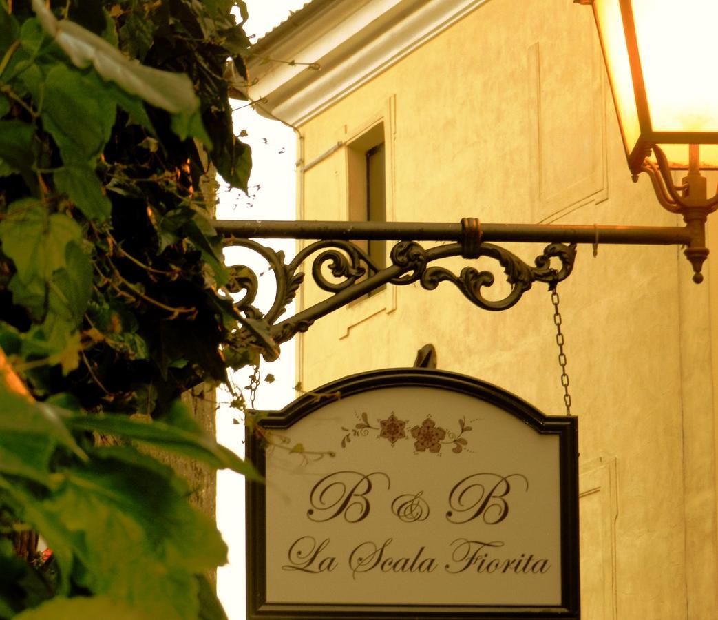 Bed and Breakfast La Scala Fiorita Anagni Exterior foto